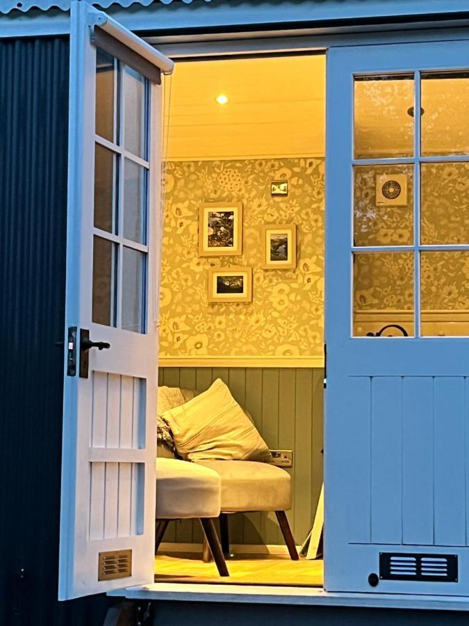 The Hazel Hut Villa Westport Eksteriør billede